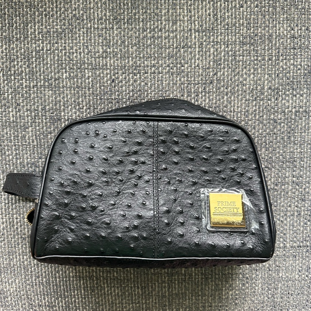 🔥 Luxe Leather Travel Essential! Prime Society Crown Collection Toiletry Bag